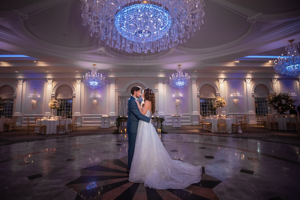 A Luxury Grand Ballroom Wedding Venue NJ That Will Leave You In